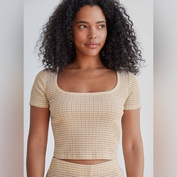 Aritzia Wilfred Yacht T-Shirt in Lavender / White - Picture 2 of 8